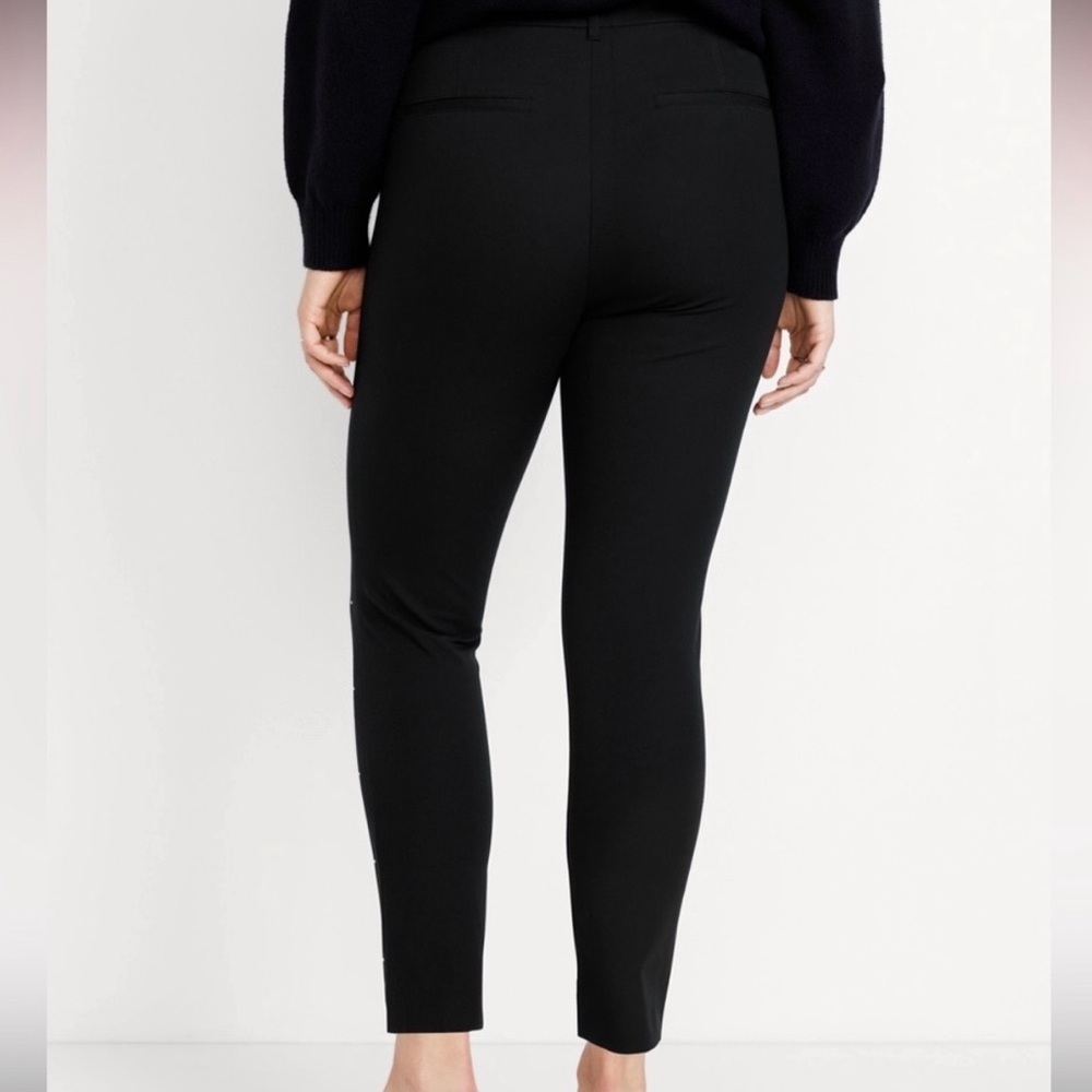 Old Navy Women's Rhinestone High Rise Pixie Skinny Pants- Black 0 - Picture 3 of 12